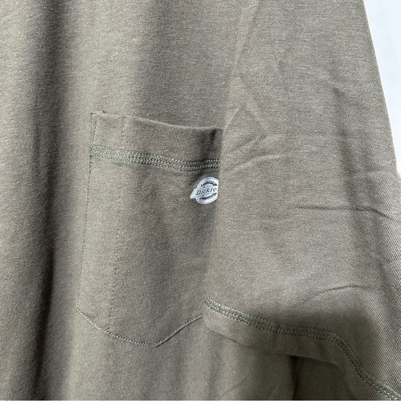 Dickies Men’s 3XL Moss Green Pullover Temp IQ Performance Cooling T Shirt NWT - Picture 3 of 11